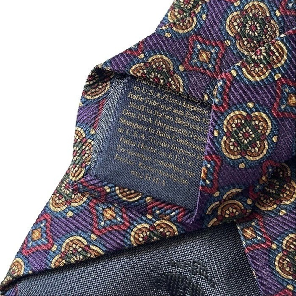 Vtg Brooks Brothers Makers 100% Silk Tie Medallion Pattern Purple Made in USA - Picture 3 of 7